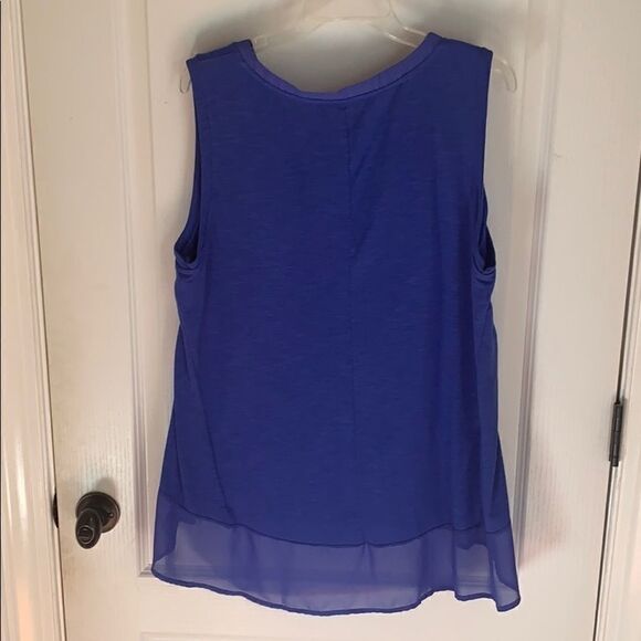 New Adrienne Vittadini brilliant blue tank - Picture 5 of 7